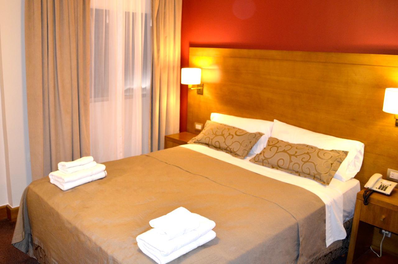 Hotel Coventry 산티아고 델 에스테로 외부 사진